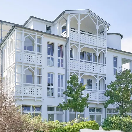 Mit Offener Kueche In Apartment Sellin (Rugen)